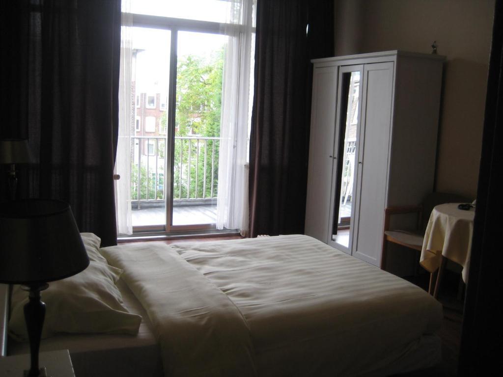 Floris Hotel Rotterdam Buitenkant foto